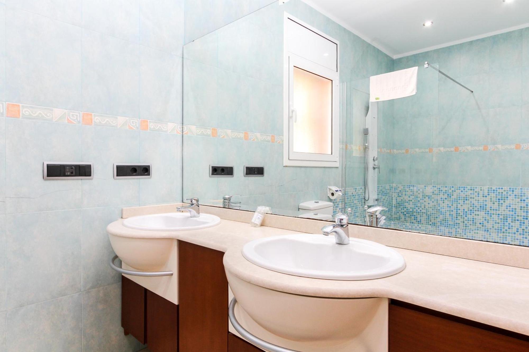Villa Serena Lloret de Mar Ngoại thất bức ảnh